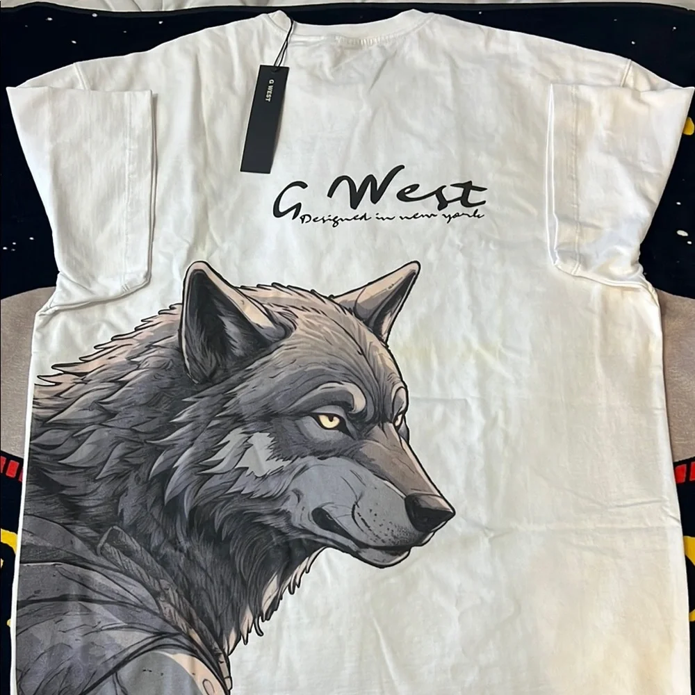 G WEST OVERSIZED WOLF TEE
( yellow marks of being folded ) - Picture 1 of 6